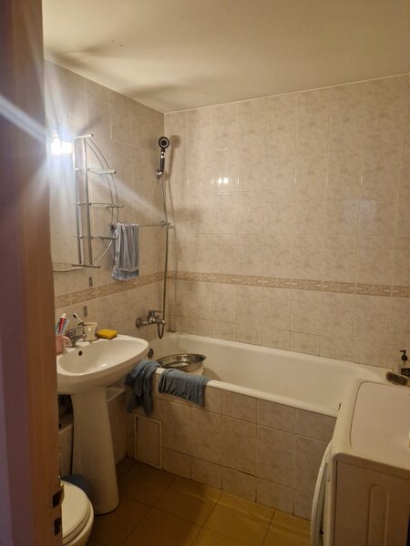 Bd. Chisinau, Bd. Basarabia,